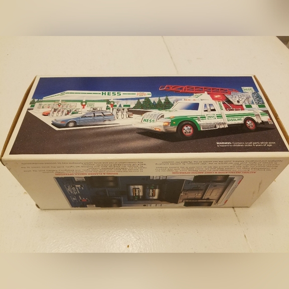 Hess 1994 Rescue Truck In Box - Picture 2 of 11